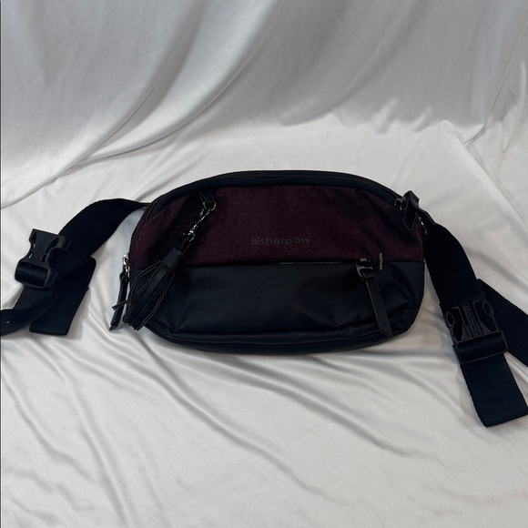 Sherpani Black and Dark Red/Purple Travel Crossbody Bag - Picture 1 of 3